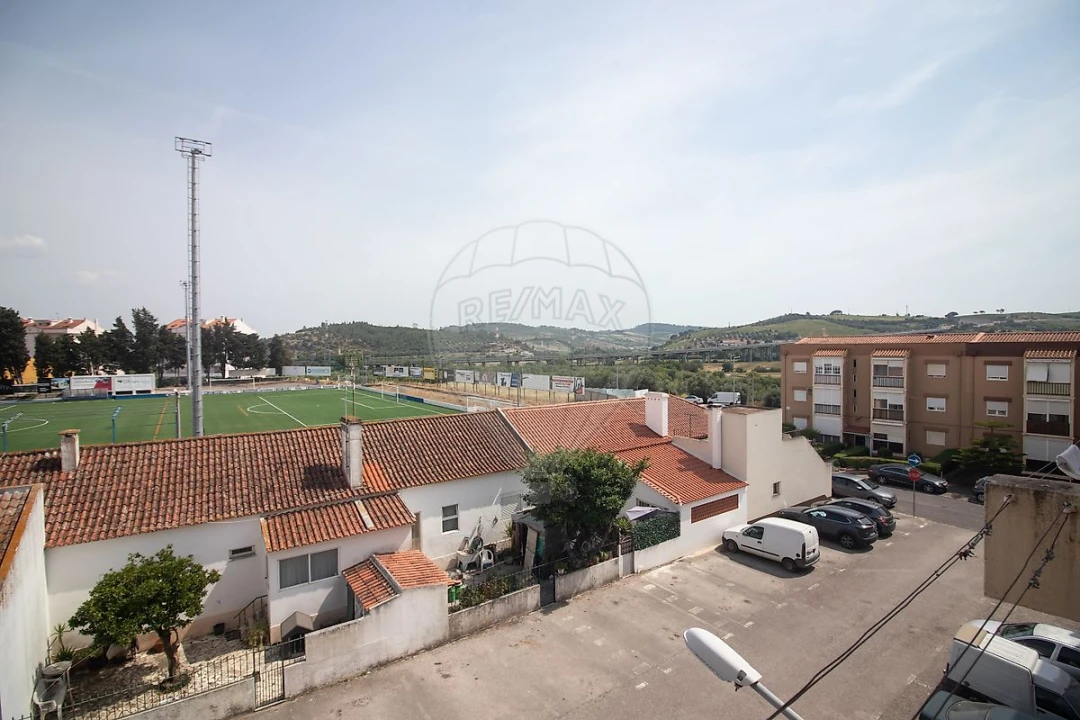 Apartamento T3 para Venda em Carregado e Cadafais Foto 28