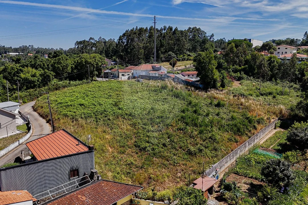Terreno para Venda em Anta e Guetim Foto 9