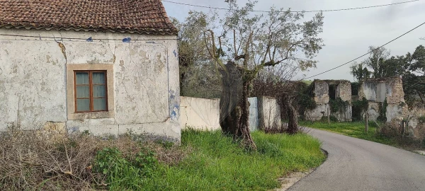 Moradia T3 para Venda em Azambujeira e Malaqueijo