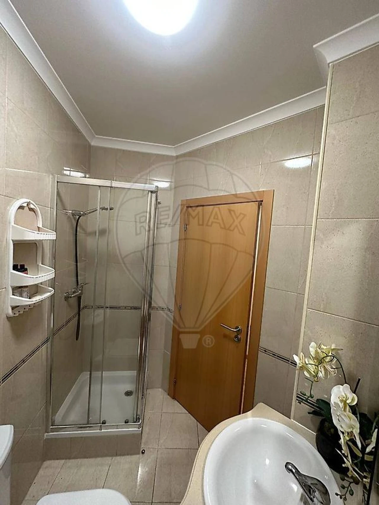 Apartamento T3 para Arrendamento em Granja do Ulmeiro Foto 8