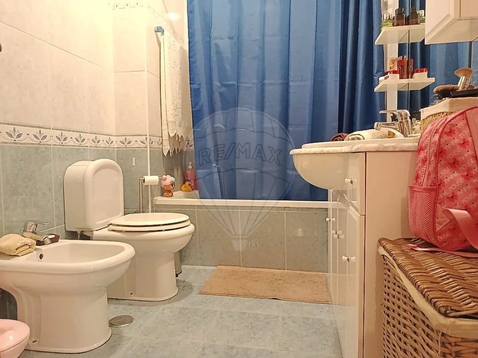 Apartamento T2 para Venda em Quinta do Conde Foto 4