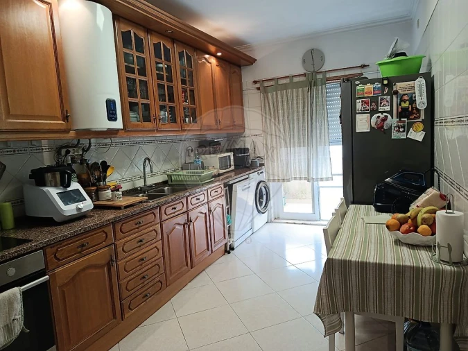 Apartamento T2 para Venda em Quinta do Conde Foto 21