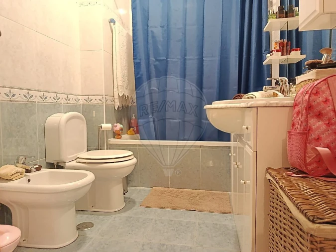 Apartamento T2 para Venda em Quinta do Conde Foto 4