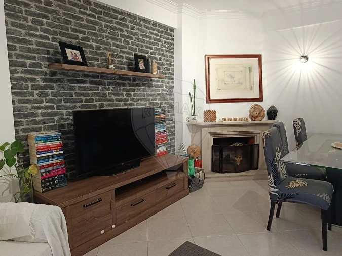 Apartamento T2 para Venda em Quinta do Conde Foto 19
