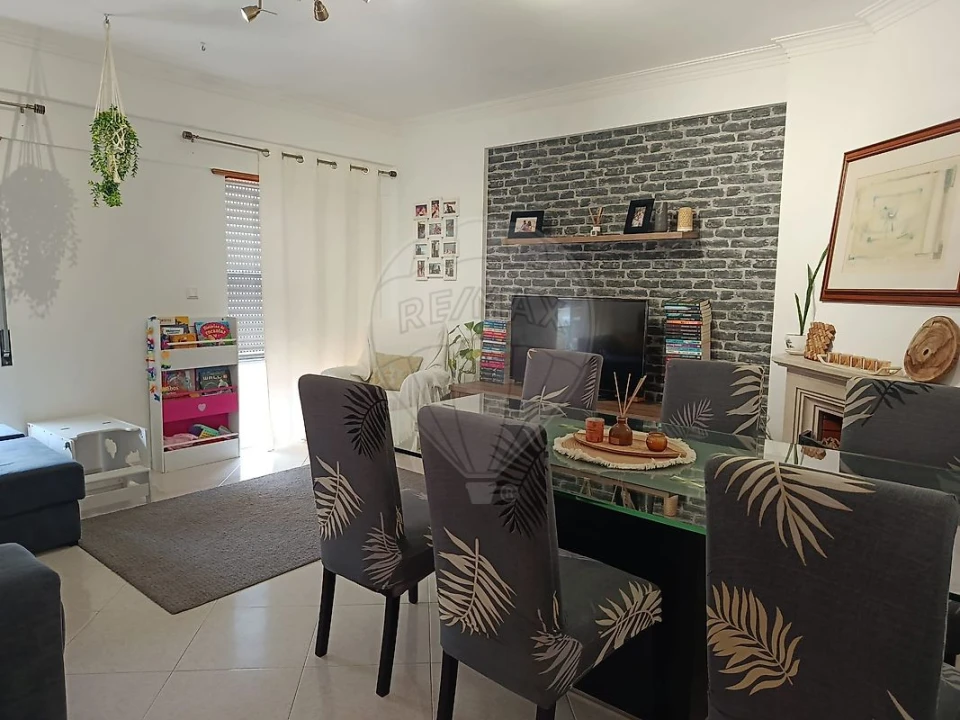 Apartamento T2 para Venda em Quinta do Conde Foto 18