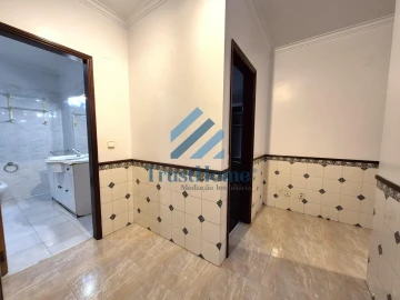Apartamento para Venda em Agualva e Mira-Sintra