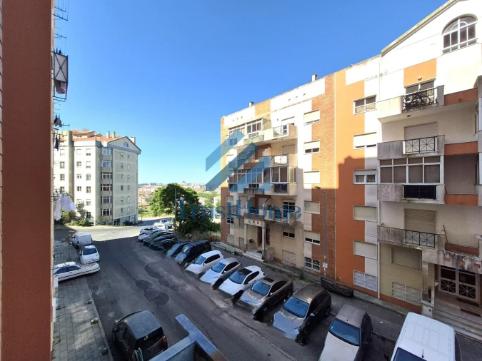Apartamento para Venda em Agualva e Mira-Sintra Foto 23