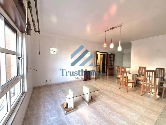 Apartamento para Venda em Agualva e Mira-Sintra Foto 6