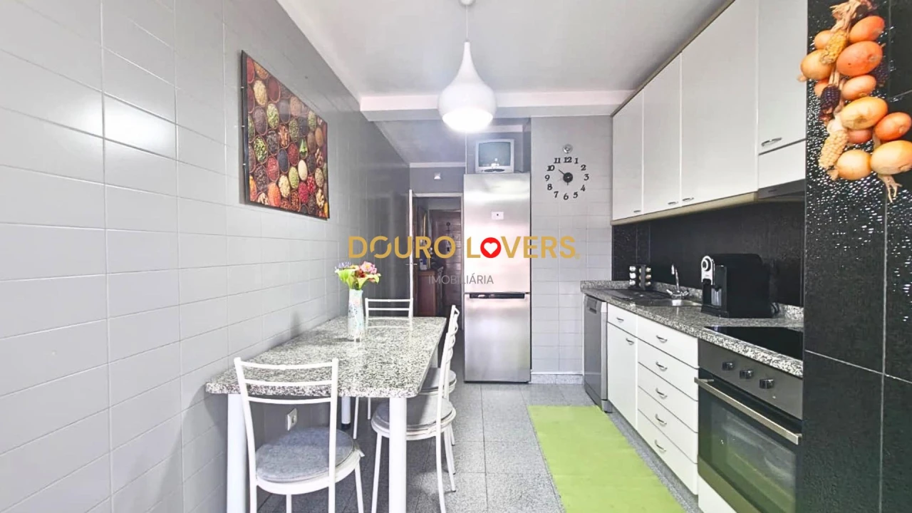 Apartamento T2 para Venda em Rio Tinto Foto 13