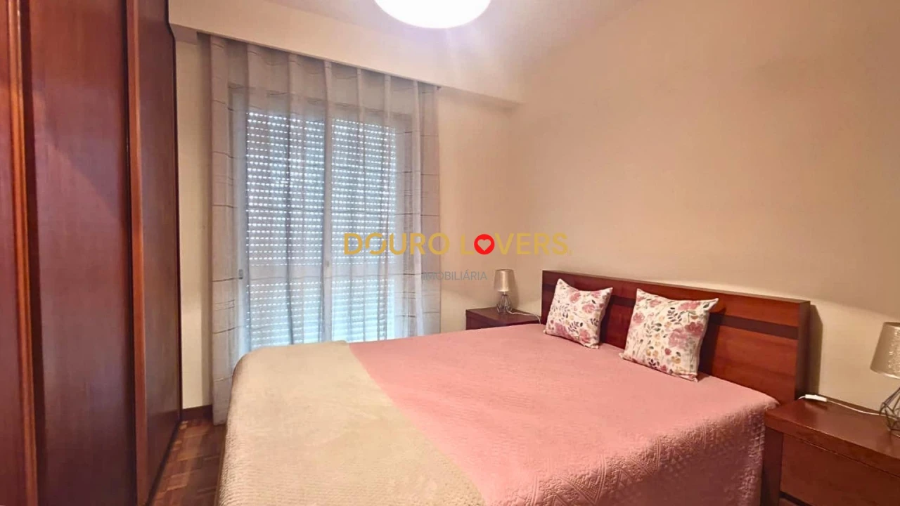 Apartamento T2 para Venda em Rio Tinto Foto 27