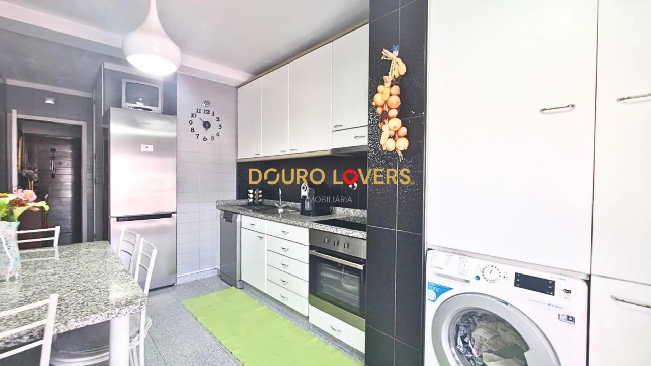 Apartamento T2 para Venda em Rio Tinto Foto 16