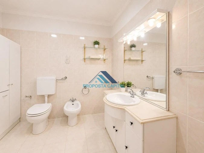 Apartamento T2 para Venda em Agualva e Mira-Sintra Foto 19