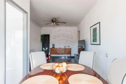 Apartamento T2 para Venda em Azurem