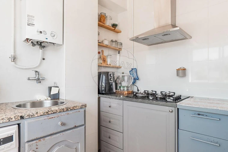 Apartamento T2 para Venda em Azurem Foto 10