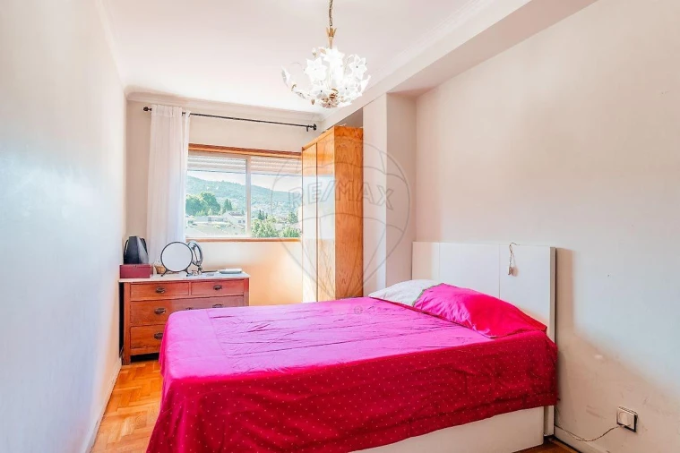 Apartamento T2 para Venda em Azurem Foto 4