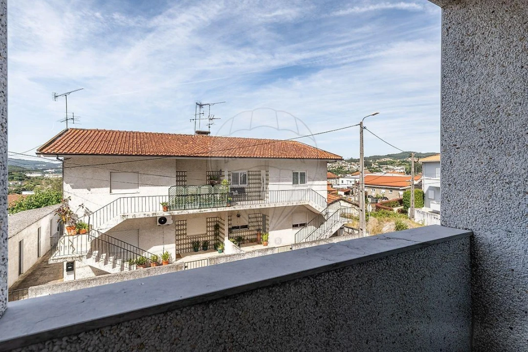 Apartamento T3 para Venda em Riba de Ave Foto 16