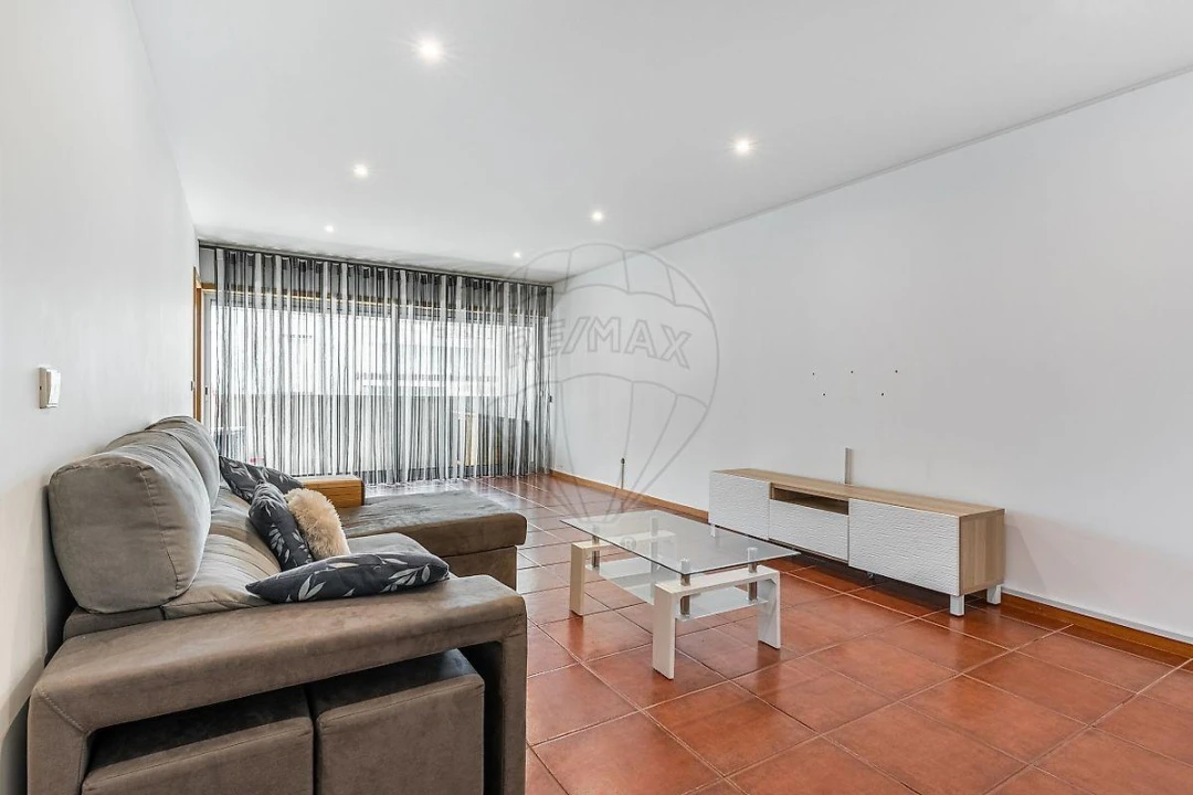 Apartamento T3 para Venda em Riba de Ave Foto 27