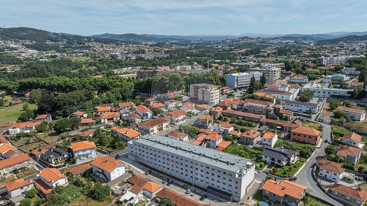 Apartamento T3 para Venda em Riba de Ave Foto 4