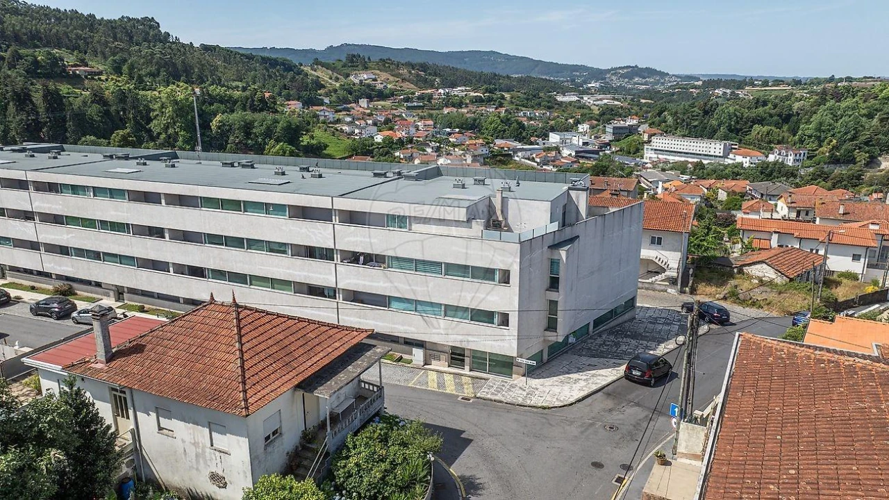 Apartamento T3 para Venda em Riba de Ave Foto 9
