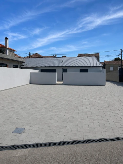 Moradia T3 para Venda em Vila de Cucujães