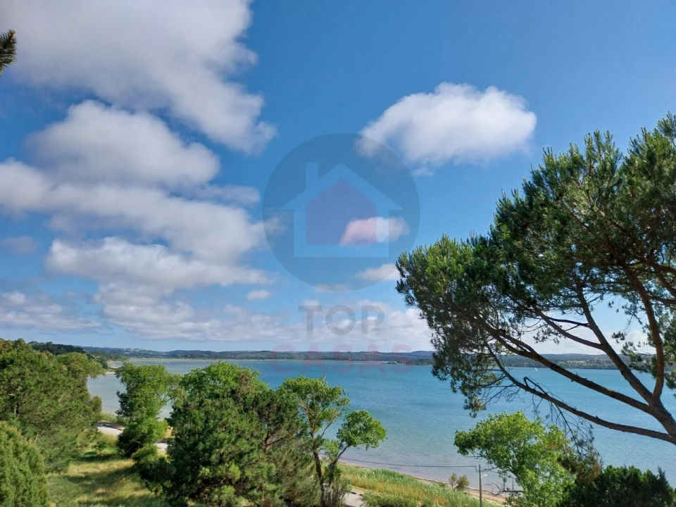 Moradia T6 para Venda em Foz do Arelho Foto 3