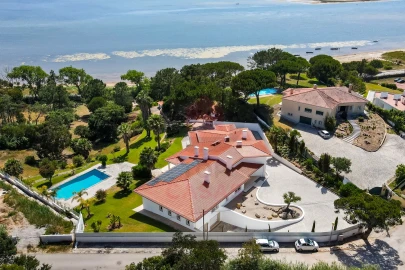 Moradia T6 para Venda em Foz do Arelho