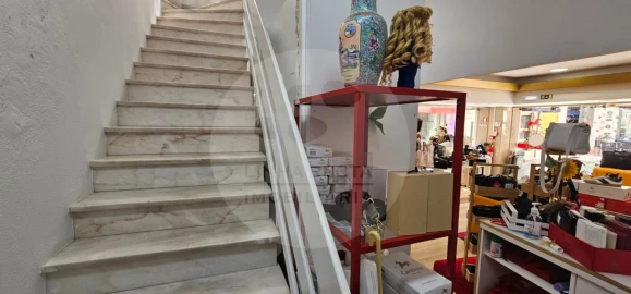 Loja para Cedência de Quotas em União das Freguesias de Setúbal