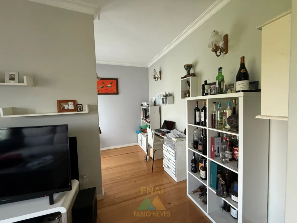 Moradia T4 para Venda em Bravães Foto 13