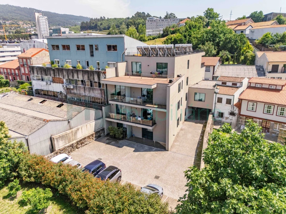 Apartamento para Venda em Creixomil Foto 23