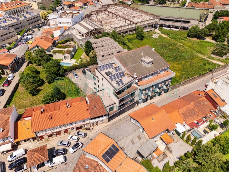 Apartamento para Venda em Creixomil Foto 30