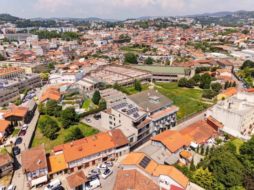 Apartamento para Venda em Creixomil Foto 31