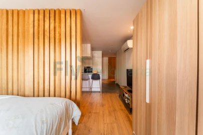 Apartamento para Venda em Creixomil