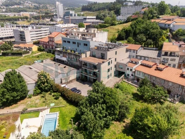Apartamento para Venda em Creixomil