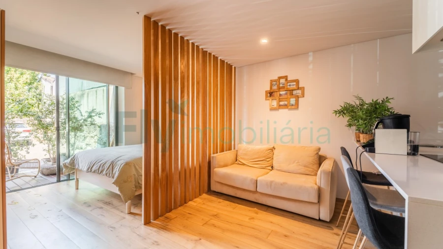 Apartamento para Venda em Creixomil