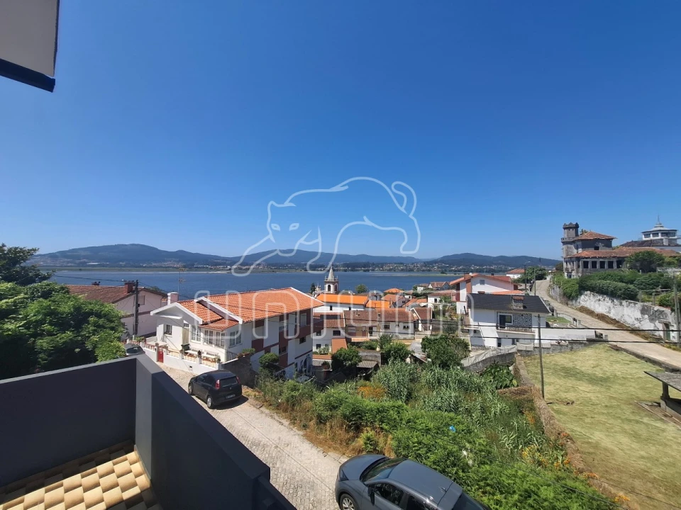 Moradia T3 para Venda em Seixas Foto 1