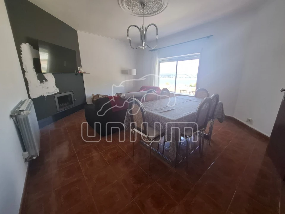 Moradia T3 para Venda em Seixas Foto 7