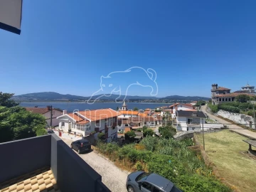 Moradia T3 para Venda em Seixas