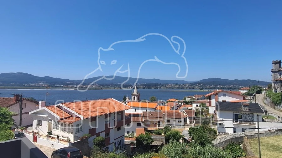 Moradia T3 para Venda em Seixas