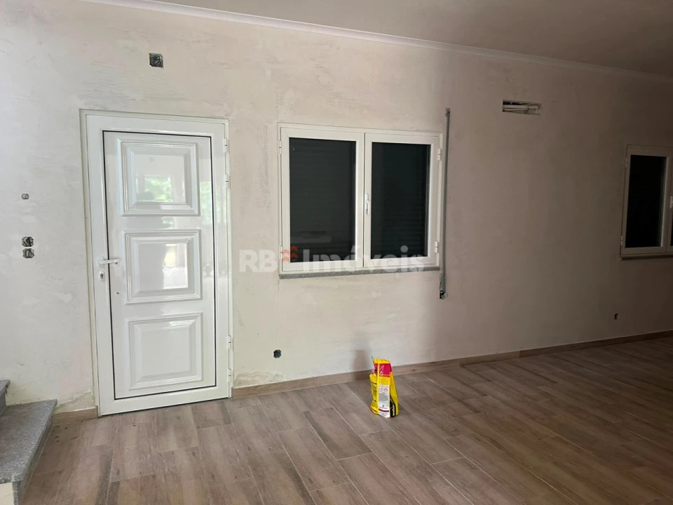 Moradia T4 para Venda em Pego Foto 10