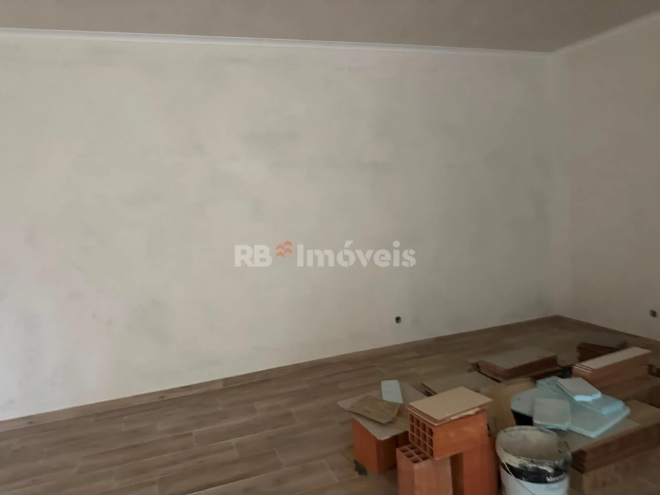 Moradia T4 para Venda em Pego Foto 12
