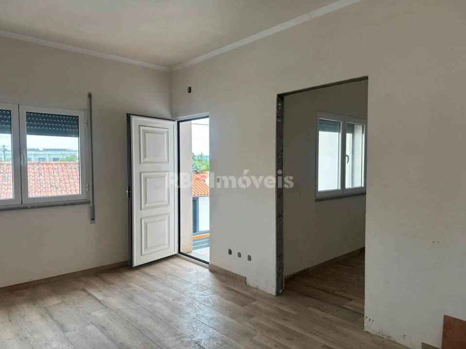 Moradia T4 para Venda em Pego Foto 13