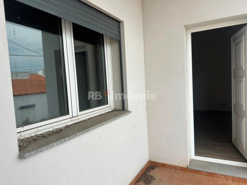 Moradia T4 para Venda em Pego Foto 14