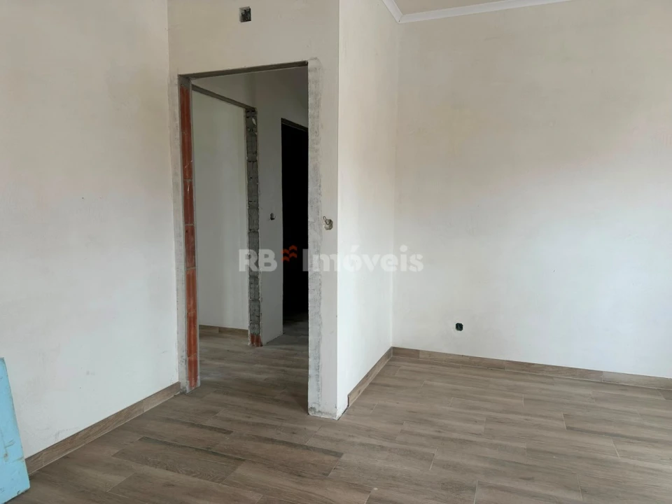 Moradia T4 para Venda em Pego Foto 21