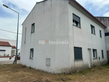 Moradia T4 para Venda em Pego