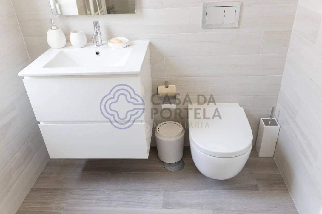 Moradia T4 para Venda em Moledo e Cristelo Foto 13