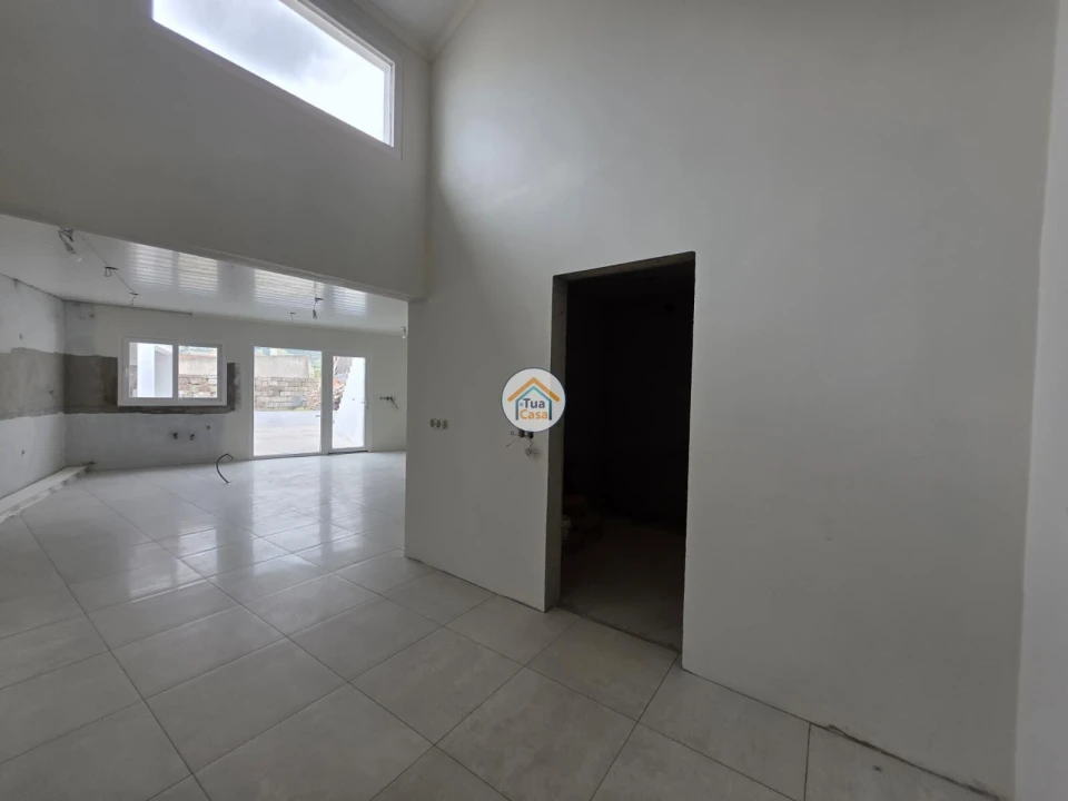 Moradia T1 para Venda em Nossa Senhora dos Remedios Foto 10