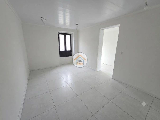 Moradia T1 para Venda em Nossa Senhora dos Remedios Foto 19