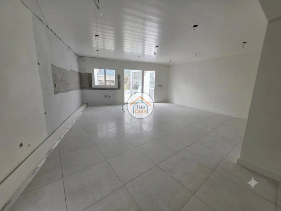 Moradia T1 para Venda em Nossa Senhora dos Remedios Foto 6
