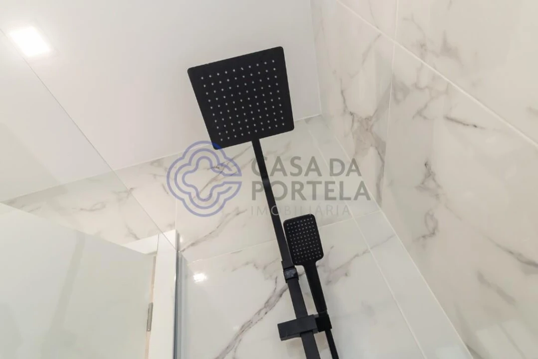 Apartamento T1 para Venda em Alcochete Foto 3