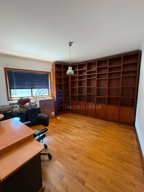 Apartamento T3 para Venda em Campanhã